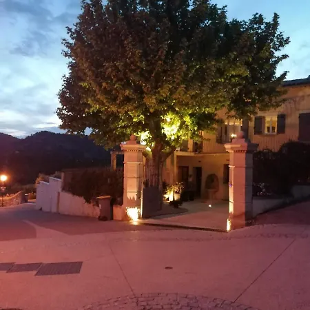 La Maison D'yvette Apartment *